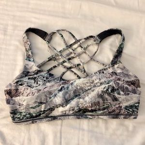 Lululemon Free to Be Sports Bra | Size 6 | Marble
